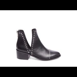 Steve Madden Booties
